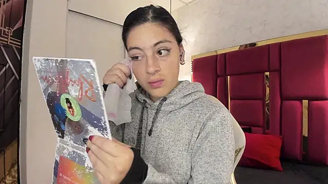 moon winy online show from 11-05-25, 11:32