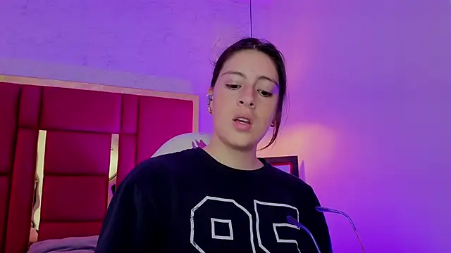 moon winy online show from 04-19-26, 11:53