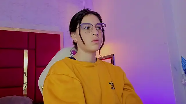 moon winy online show from 04-23-26, 11:20