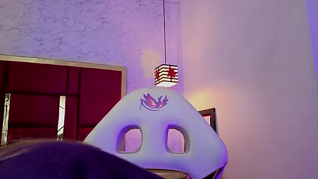 moon winy online show from 04-26-26, 11:41