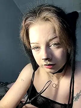 Snapshot of AnmiXHot chatting on 10-29-25, 09:44 AnmiXHot online show from 10-29-25, 09:44