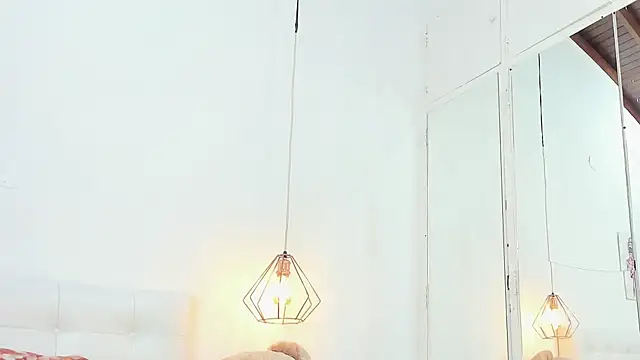 Snapshot of Alanna_miaw chatting on 11-24-25, 07:08 Alanna miaw online show from 11-24-25, 07:08