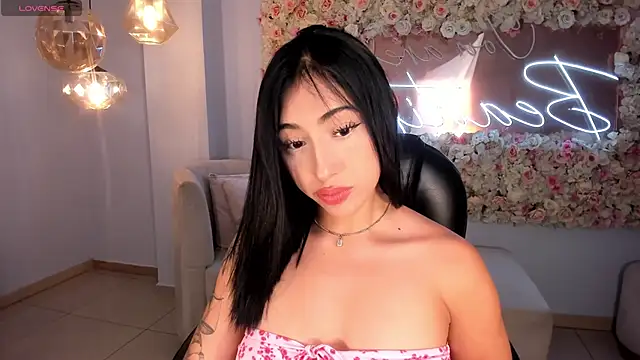 Snapshot of CelesteMoonX chatting on 05-13-26, 02:42 CelesteMoonX online show from 05-13-26, 02:42