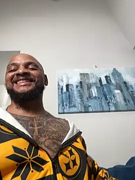 Snapshot of LawChat2025 chatting on 11-14-25, 08:46 LawChat2025 online show from 11-14-25, 08:46