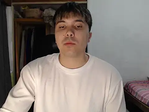 Snapshot of CuteAlexBoy chatting on 03-10-26, 01:38 CuteAlexBoy online show from 03-10-26, 01:38