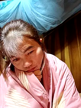 Snapshot of omai-ngot chatting on 11-02-25, 09:50 omai-ngot online show from 11-02-25, 09:50