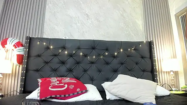 camila  bouzas online show from 12-05-25, 07:10