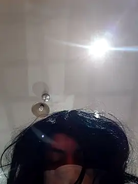 titi23557 online show from 04-18-26, 09:15