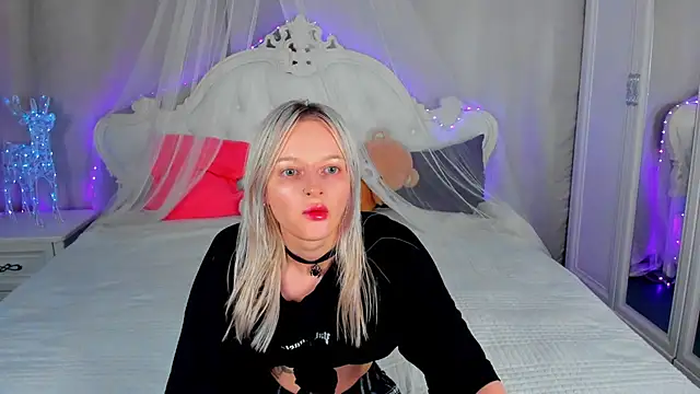 AlessaKiss online show from 07-14-26, 02:05