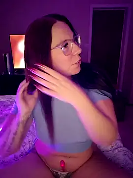 Snapshot of NordicNaughty chatting on 12-22-25, 11:02 NordicNaughty online show from 12-22-25, 11:02