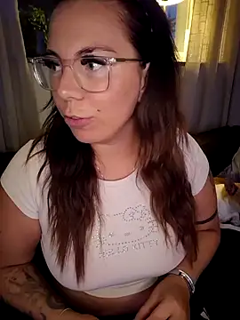 Snapshot of NordicNaughty chatting on 07-18-26, 08:23 NordicNaughty online show from 07-18-26, 08:23