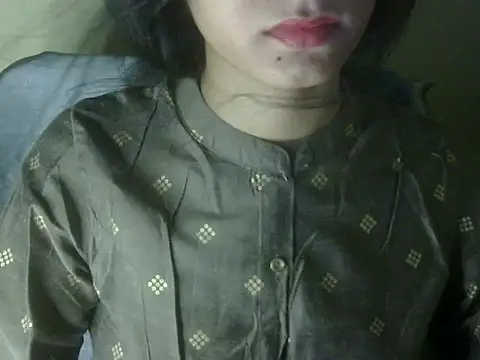 Shezi N online show from 04-28-26, 01:38