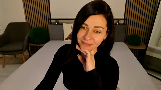 DitaNoir online show from 04-29-26, 06:06