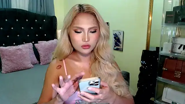 Sammyloove online show from 07-24-26, 02:37