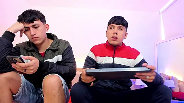 hoot booys  online show from 02-17-26, 08:04