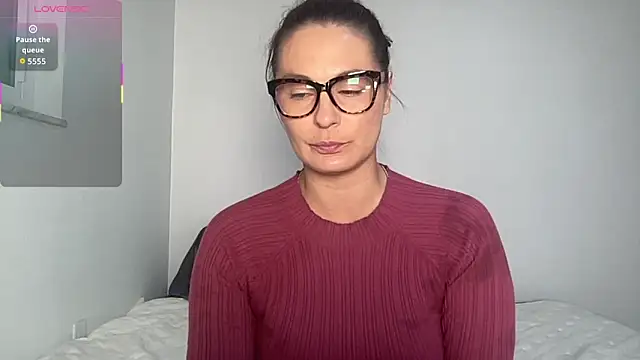 Snapshot of Mandyrheaa chatting on 12-19-25, 12:17 Mandyrheaa online show from 12-19-25, 12:17