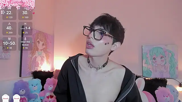 Strawberry Kitty  online show from 02-22-26, 04:13