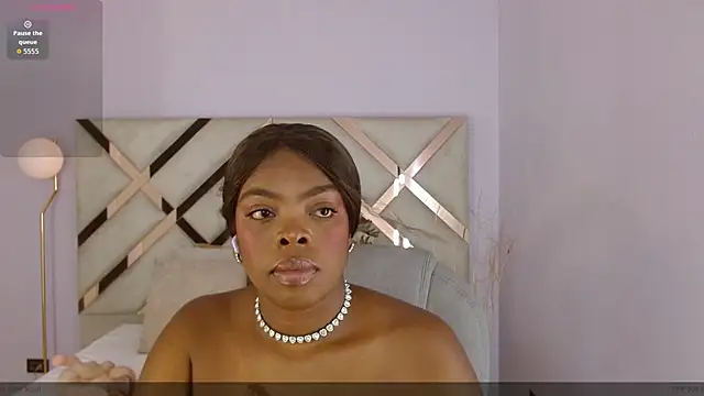 Maiacharris  online show from 07-06-26, 12:46