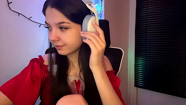 HanaMantanaDell online show from 02-16-26, 05:20