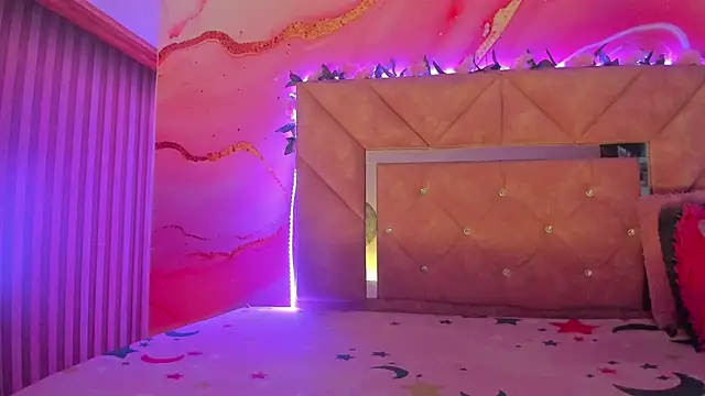 Snapshot of mia__blaze__ chatting on 01-06-26, 02:59 mia blaze online show from 01-06-26, 02:59