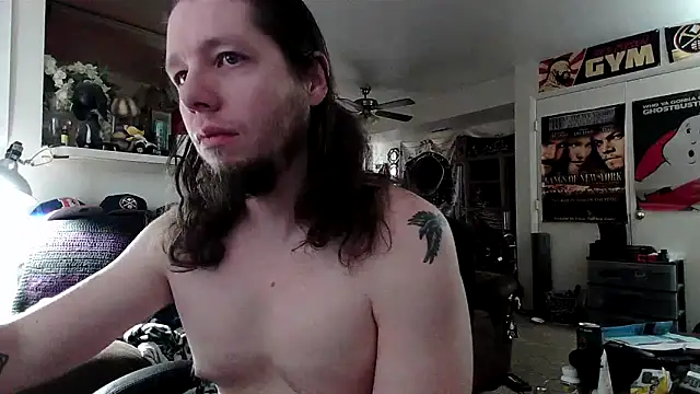 Snapshot of biggerisbetter12 chatting on 10-18-25, 09:48 biggerisbetter12 online show from 10-18-25, 09:48