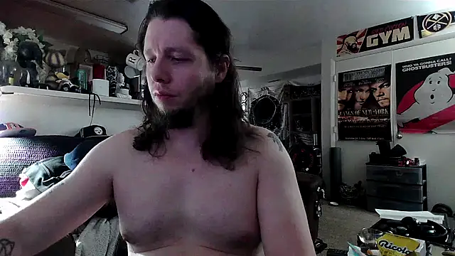 Snapshot of biggerisbetter12 chatting on 10-27-25, 02:54 biggerisbetter12 online show from 10-27-25, 02:54