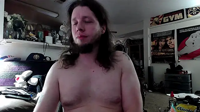 Snapshot of biggerisbetter12 chatting on 10-29-25, 07:04 biggerisbetter12 online show from 10-29-25, 07:04