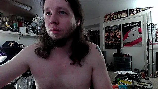 Snapshot of biggerisbetter12 chatting on 10-31-25, 07:48 biggerisbetter12 online show from 10-31-25, 07:48