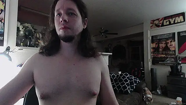 Snapshot of biggerisbetter12 chatting on 02-12-26, 11:05 biggerisbetter12 online show from 02-12-26, 11:05