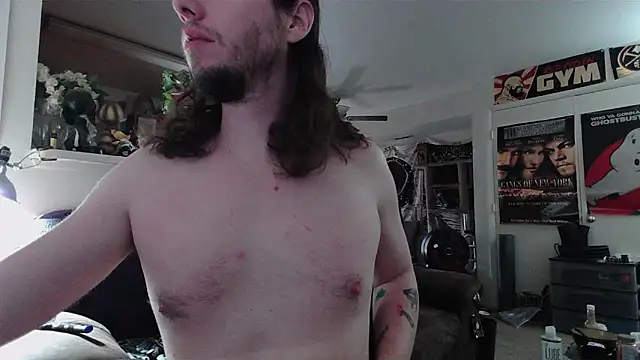 Snapshot of biggerisbetter12 chatting on 02-27-26, 10:54 biggerisbetter12 online show from 02-27-26, 10:54