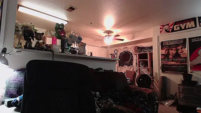 Snapshot of biggerisbetter12 chatting on 03-02-26, 07:37 biggerisbetter12 online show from 03-02-26, 07:37