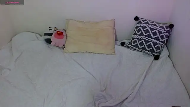 Suki sweet online show from 11-11-25, 01:33