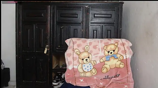 Snapshot of kataleya2021 chatting on 11-01-25, 01:29 kataleya2021 online show from 11-01-25, 01:29