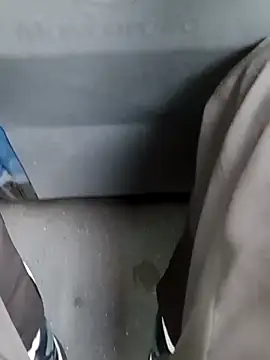 Snapshot of roludao_fun chatting on 11-06-25, 11:22 roludao fun online show from 11-06-25, 11:22