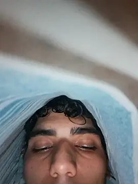 Snapshot of Edgarsilva1960 chatting on 11-04-25, 05:06 Edgarsilva1960 online show from 11-04-25, 05:06