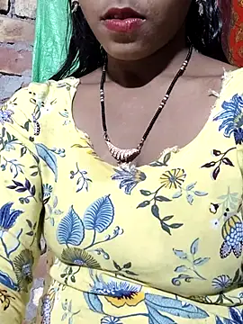 Snapshot of Itz_Aisha__ chatting on 03-13-26, 08:43 Itz Aisha online show from 03-13-26, 08:43