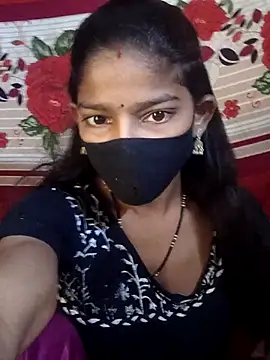 Snapshot of Itz_Aisha__ chatting on 05-18-26, 05:35 Itz Aisha online show from 05-18-26, 05:35