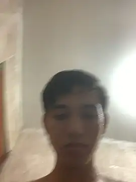 Snapshot of Alex_king17 chatting on 04-07-26, 06:36 Alex king17 online show from 04-07-26, 06:36