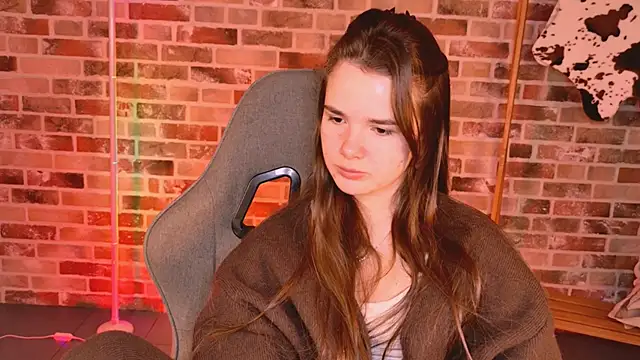 May Bloom online show from 03-10-26, 06:29