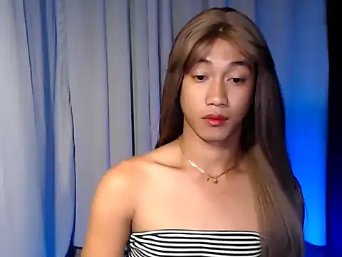 Snapshot of taylaxuxu chatting on 03-06-26, 09:33 taylaxuxu online show from 03-06-26, 09:33