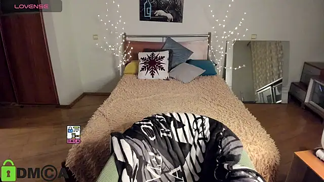 A Skyy online show from 04-21-26, 08:44