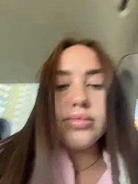 KiraSunshine online show from 04-09-26, 06:02