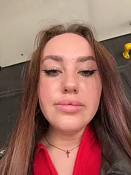 KiraSunshine online show from 04-26-26, 02:42