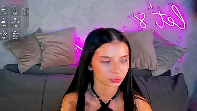 Snapshot of Eva_Mayers chatting on 10-30-25, 12:34 Eva Mayers online show from 10-30-25, 12:34