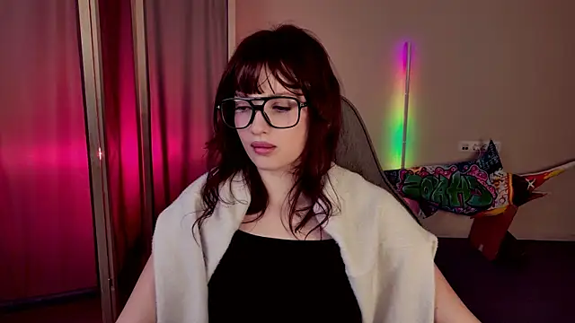 KiraVair online show from 04-14-26, 12:11