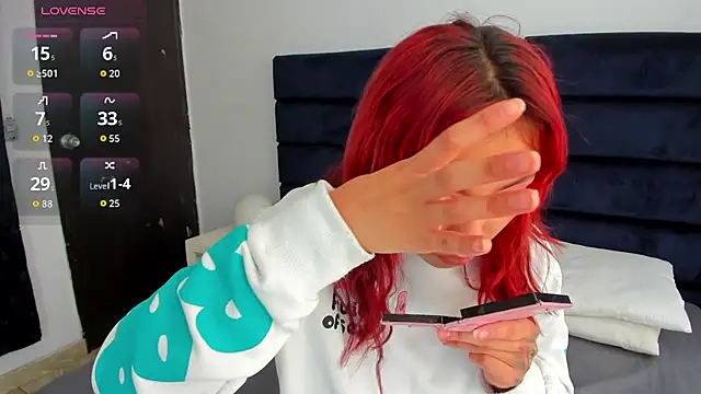 melanie roux   online show from 11-25-25, 12:16