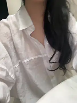 Minhee22 online show from 11-11-25, 05:35