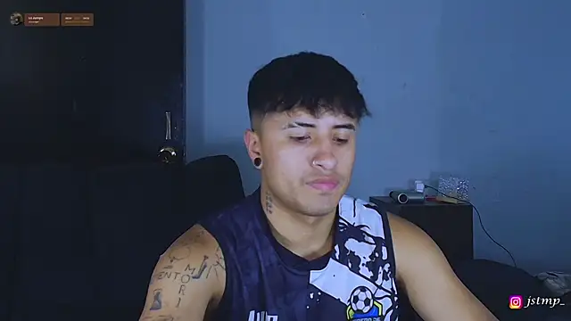 jhon mendoza  online show from 10-27-25, 02:54