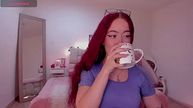 Amaraa couper1 online show from 01-06-26, 03:43