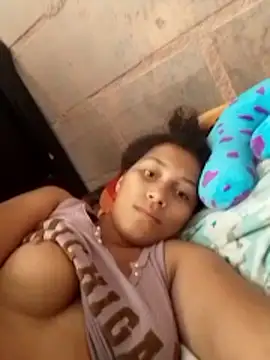 Kiittyy doll online show from 11-22-25, 08:30